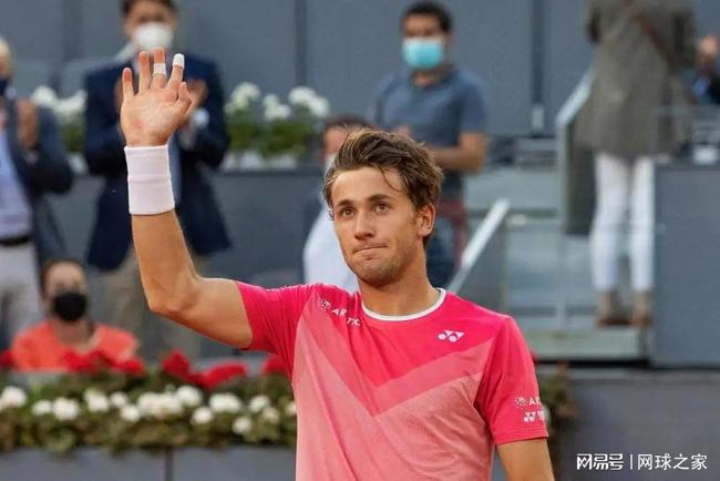 动追逐的焦 动追逐的焦