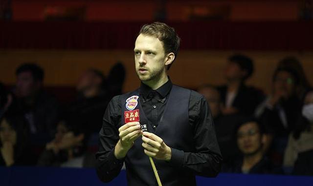 曼的年轻门 曼的年轻门