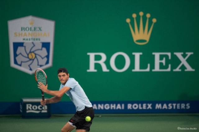 2万美元 2万美元