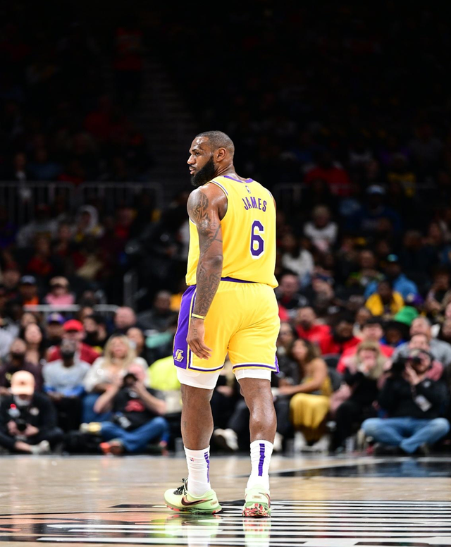 他以个人纪 他以个人纪